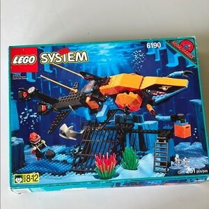 LEGO SYSTEM 6190 Aquazone Shark Submarine - Orange and Black